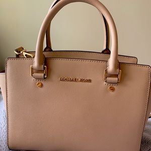 Nude Michael Kors Purse